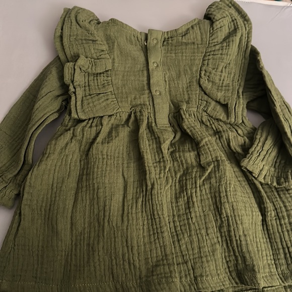 GAUZE RUFFLE SHOULDER DRESS - Picture 6 of 6